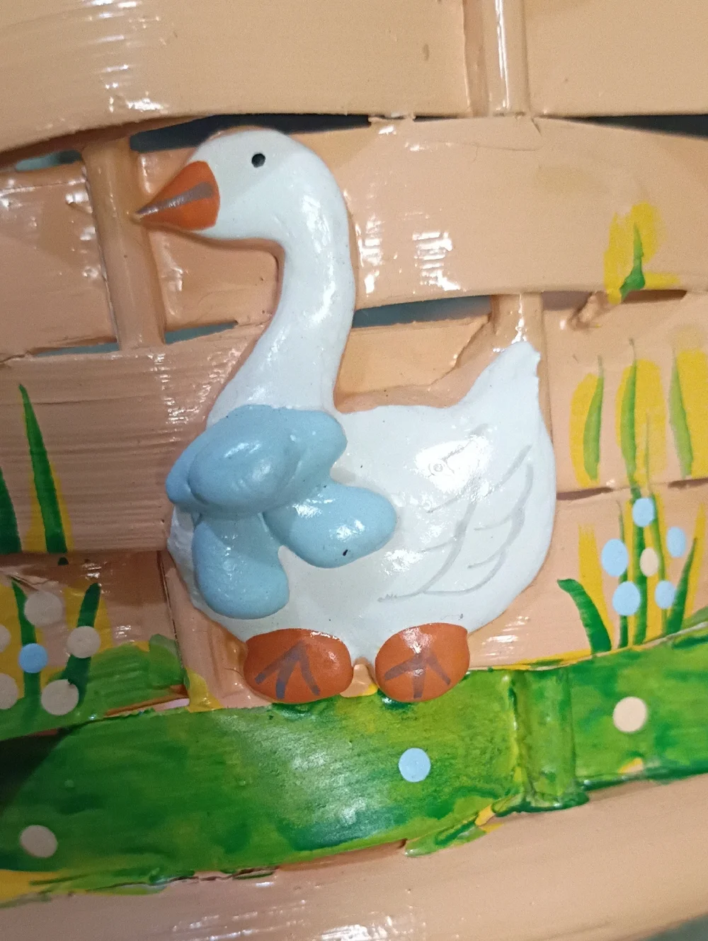 Vintage Cottage Core 4 Ducks Or Geese Peach Handpainted Basket